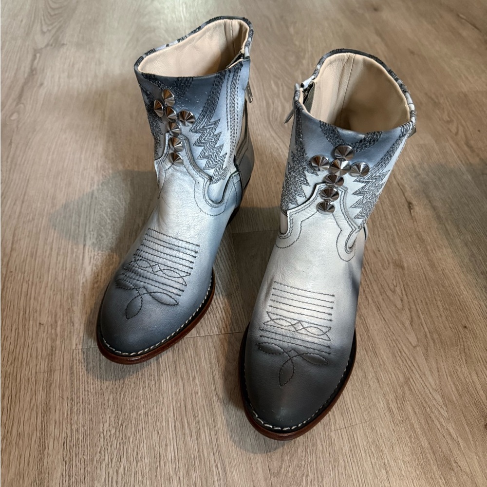 Spell Designs Night of the Hunter Gray Black Western Ankle Boots - 37